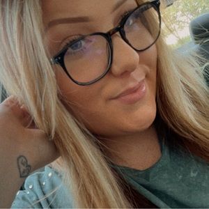 Meet your Posher, Alantis